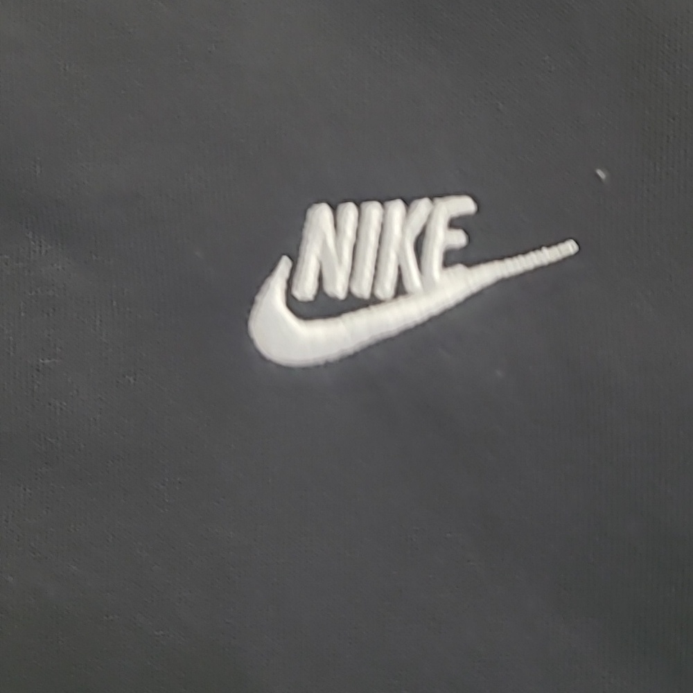 Nike Sweatshirt Duo in Gray and Black Lot Of Two Size M Kids - Picture 3 of 10